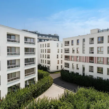 Apartamento Kolska Modern Family By Downtown Varsóvia